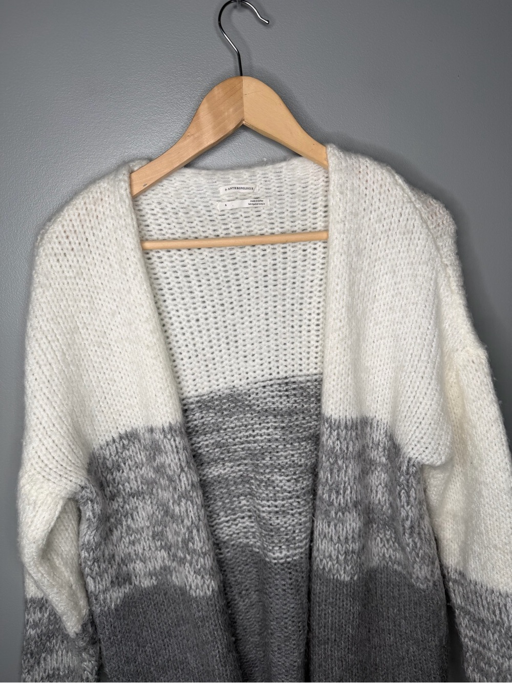 Anthropologie Vera Grey Colorblock Cardigan - Picture 4 of 10